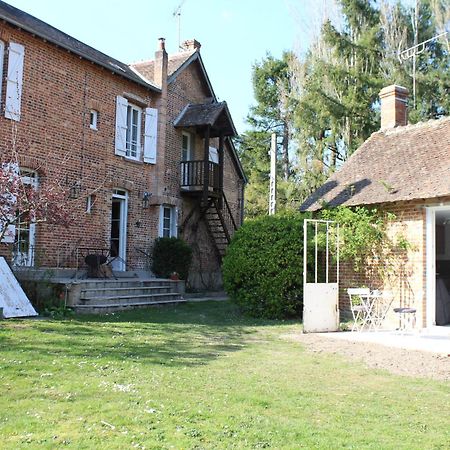 Chez Santia Villa Brinon-sur-Sauldre Екстериор снимка
